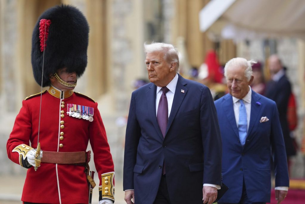 Trump arrives at Windsor Citadel, will get full royal therapy