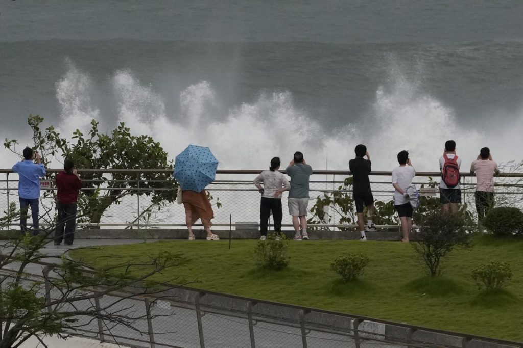 Southern China closes colleges and cancels flights as Tremendous Storm Ragasa nears