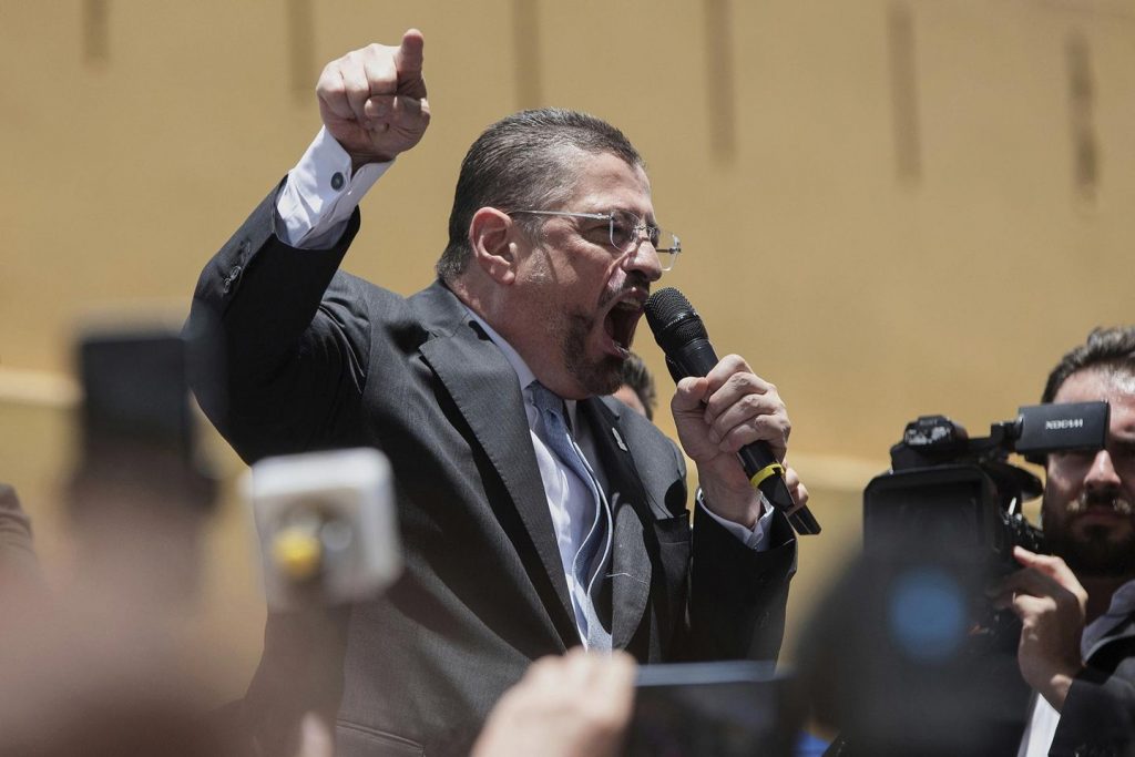 Costa Rica debates stripping president of immunity over corruption allegations