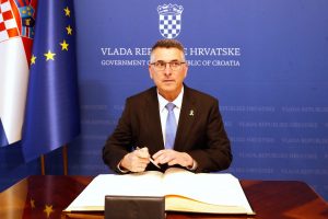 EU lays out new tariffs and sanctions on Israel over struggle in Gaza