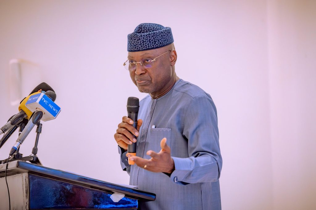 Oyebanji, Fayemi canvass peace, unity in Ekiti APC forward of October primaries