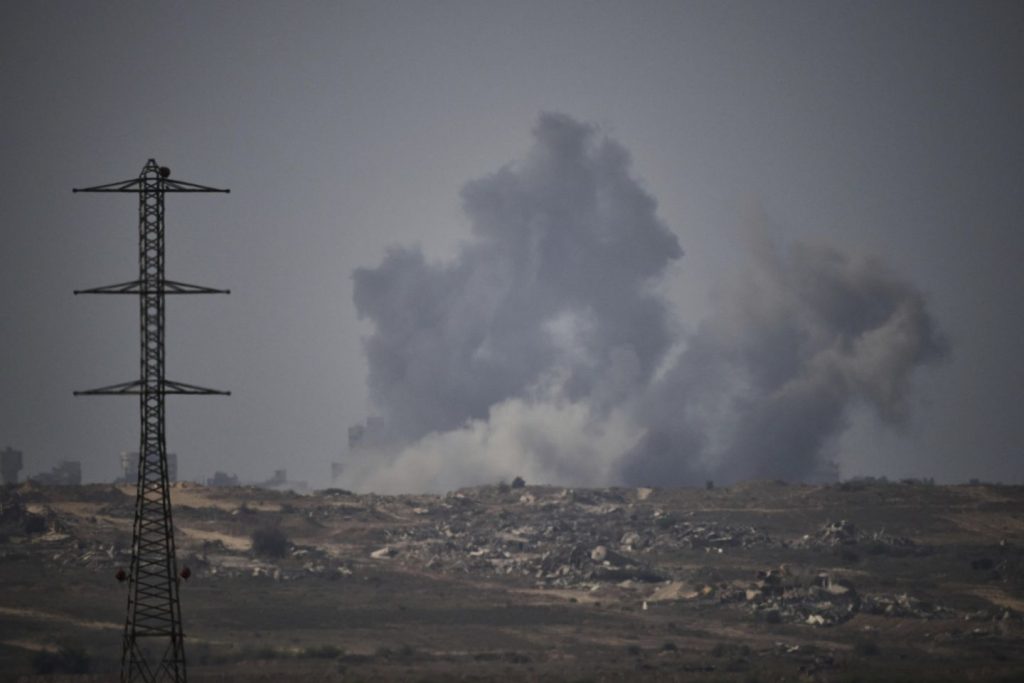 Gunman kills 2 at Israeli-run crossing between West Financial institution and Jordan