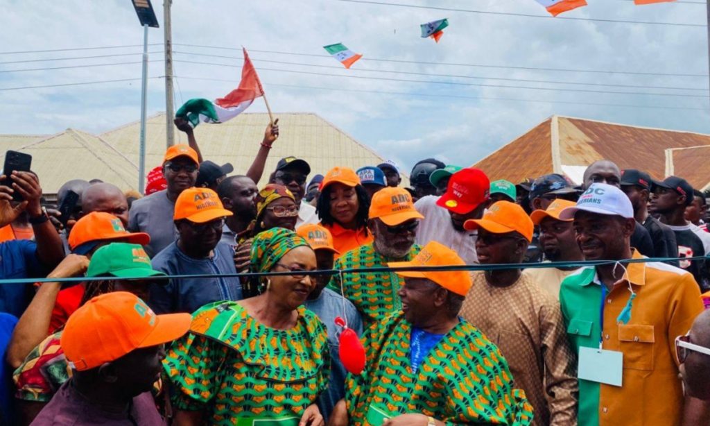 Tsunami hits APC, PDP as over 10,000 members defect to ADC in Benue [PHOTOS]