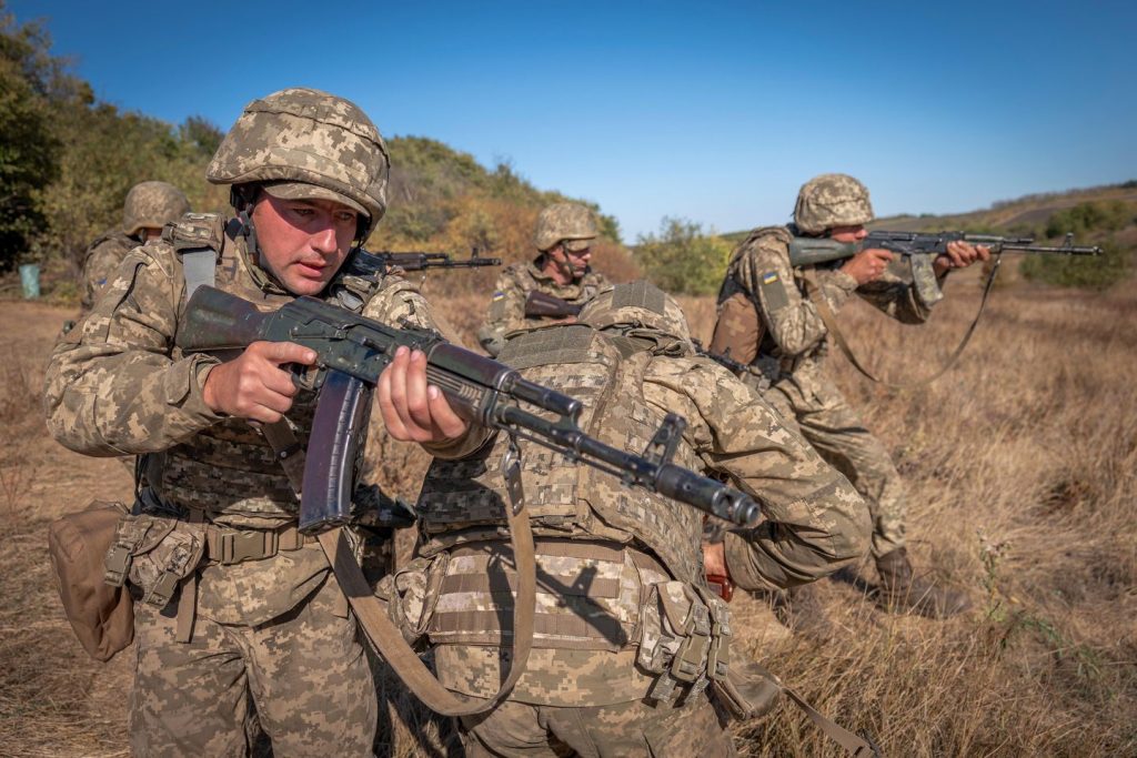 Ukraine's entrance line grows larger as Russia shifts techniques, high commander says