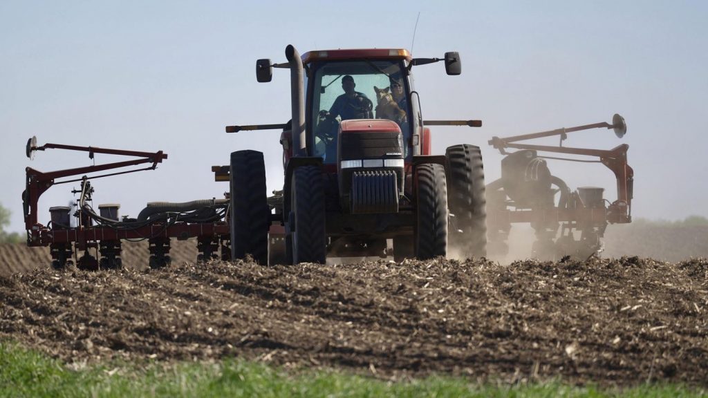 China tells U.S. to take away Trump administration's tariffs, then Beijing will purchase American soybeans