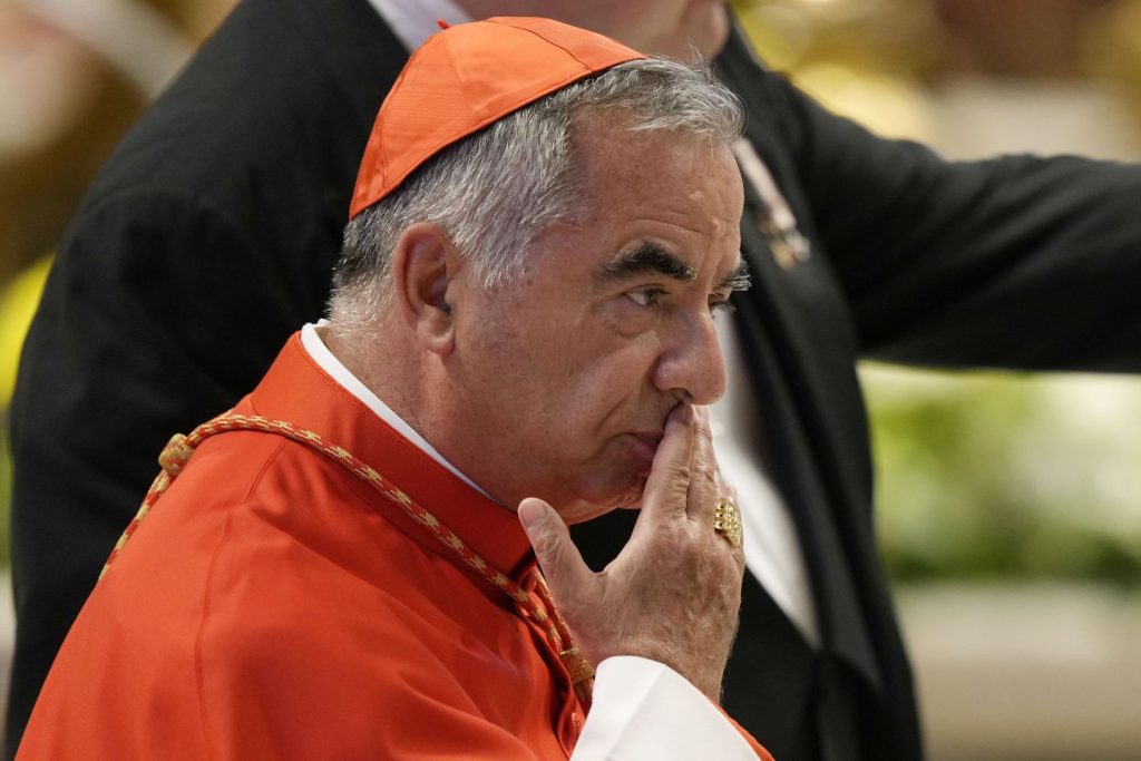Texts reveal behind-the-scenes maneuvering of the Vatican's 'trial of the century'
