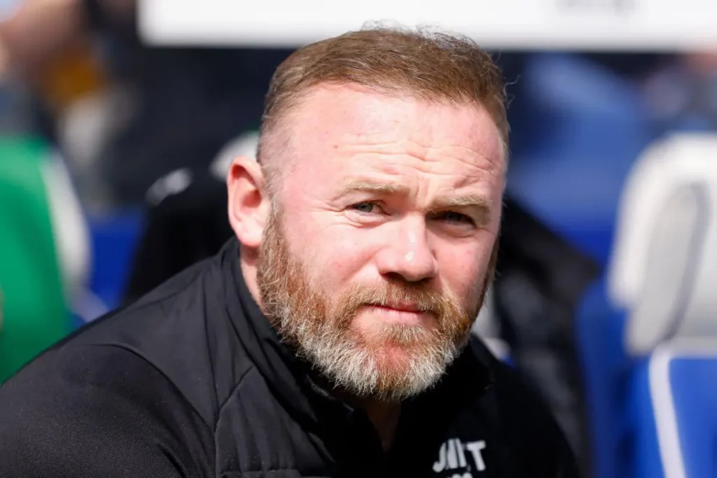 I do not hate Ronaldo, Messi is a greater participant – Wayne Rooney