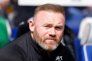I do not hate Ronaldo, Messi is a greater participant – Wayne Rooney