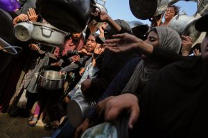 Israel and Hamas put together for negotiations in Egypt forward of attainable ceasefire