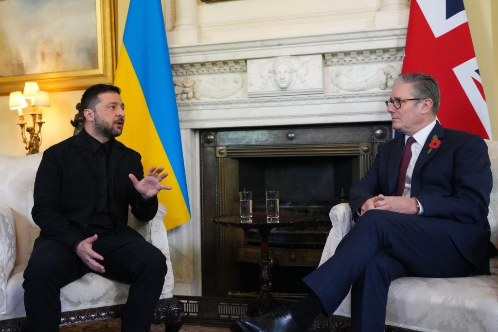 Starmer joins Zelenskyy's push to land long-range missiles for Ukraine Starmer joins Zelenskyy's push to land long-range missiles for Ukraine