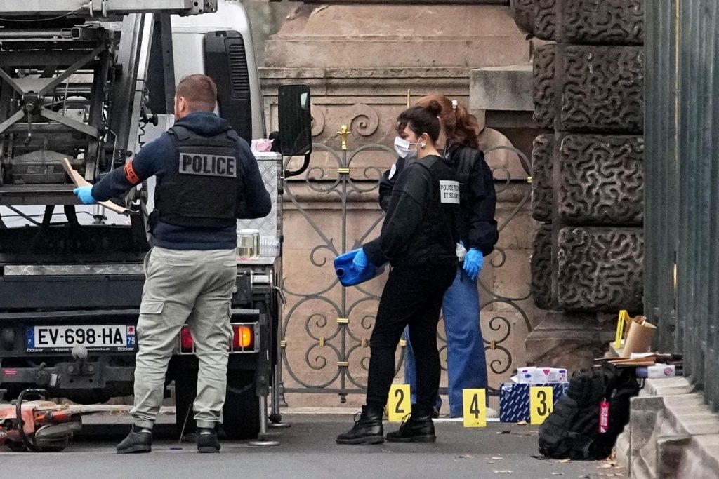 Contained in the investigation: What to know in regards to the Louvre heist Contained in the investigation: What to know in regards to the Louvre heist