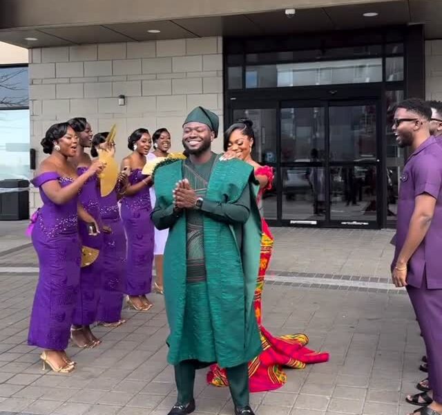 This Groom’s Response to His Bride’s Marriage ceremony Look is All the pieces! This Groom’s Response to His Bride’s Marriage ceremony Look is All the pieces!