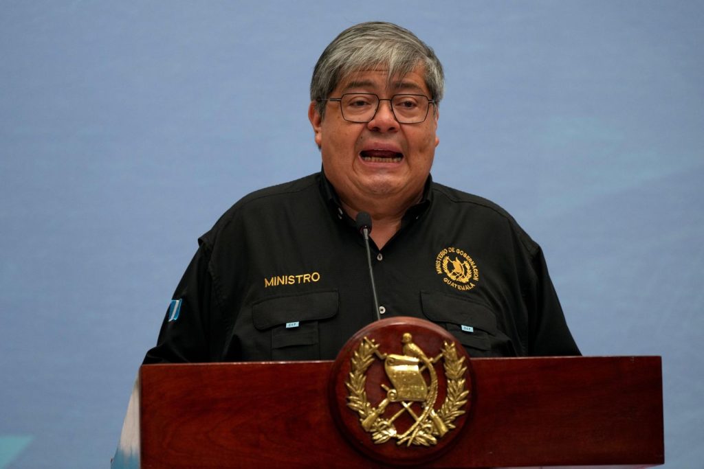 Guatemala's president accepts resignations of prime safety officers after gang escape