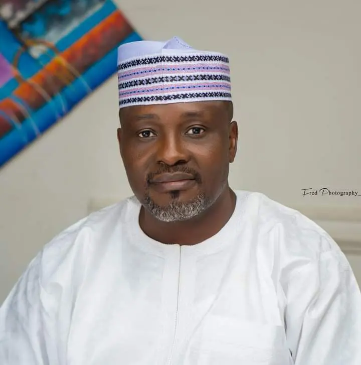 Plateau: Loyalists disown Gen. Sura after defection from PDP to APC Plateau: Loyalists disown Gen. Sura after defection from PDP to APC