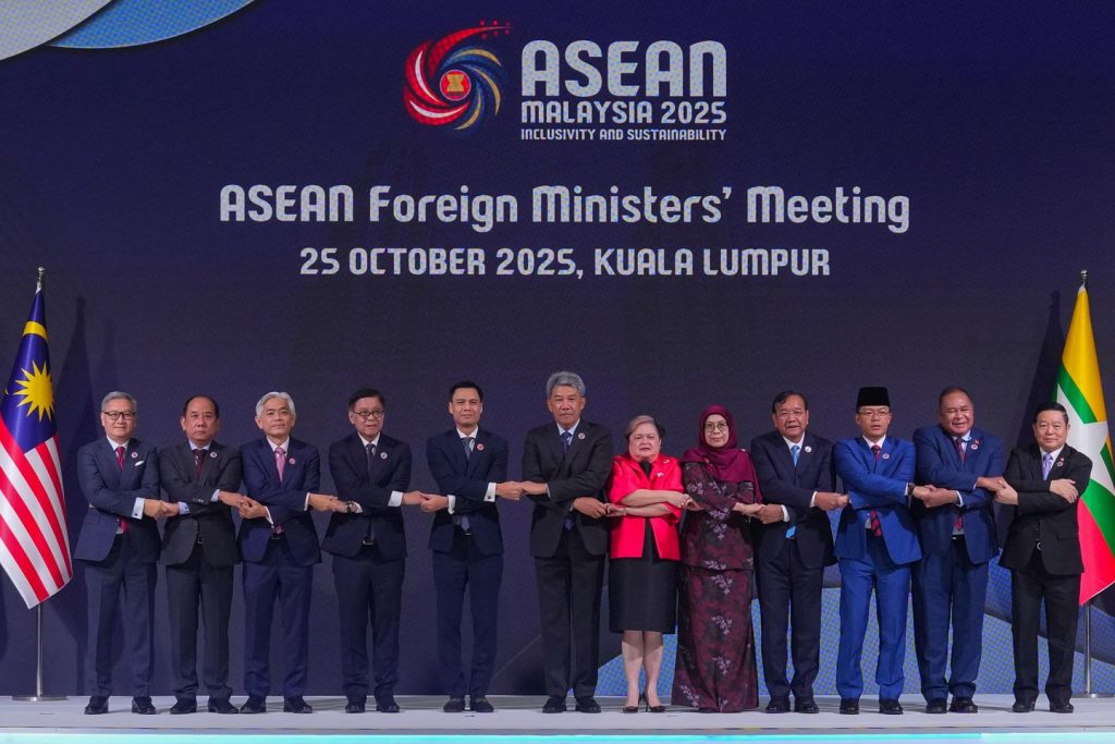 Malaysia warns ASEAN neutrality eroding as world powers compete Malaysia warns ASEAN neutrality eroding as world powers compete