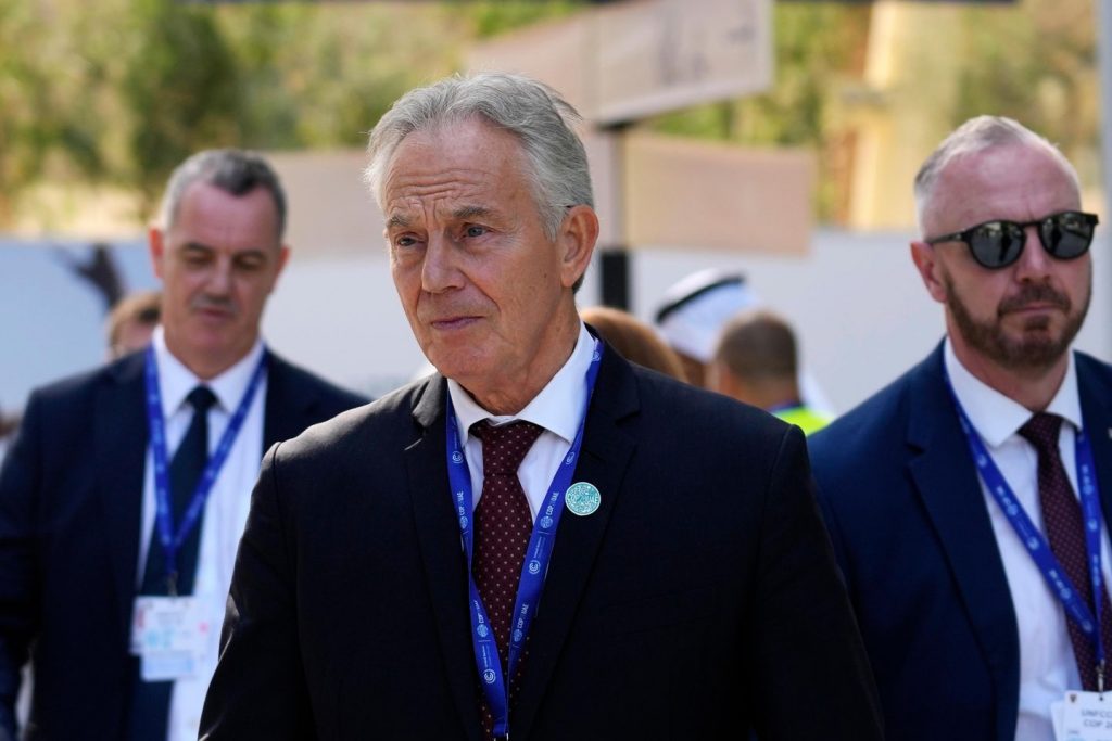 Tony Blair's lengthy expertise within the Center East is each his energy and his weak point