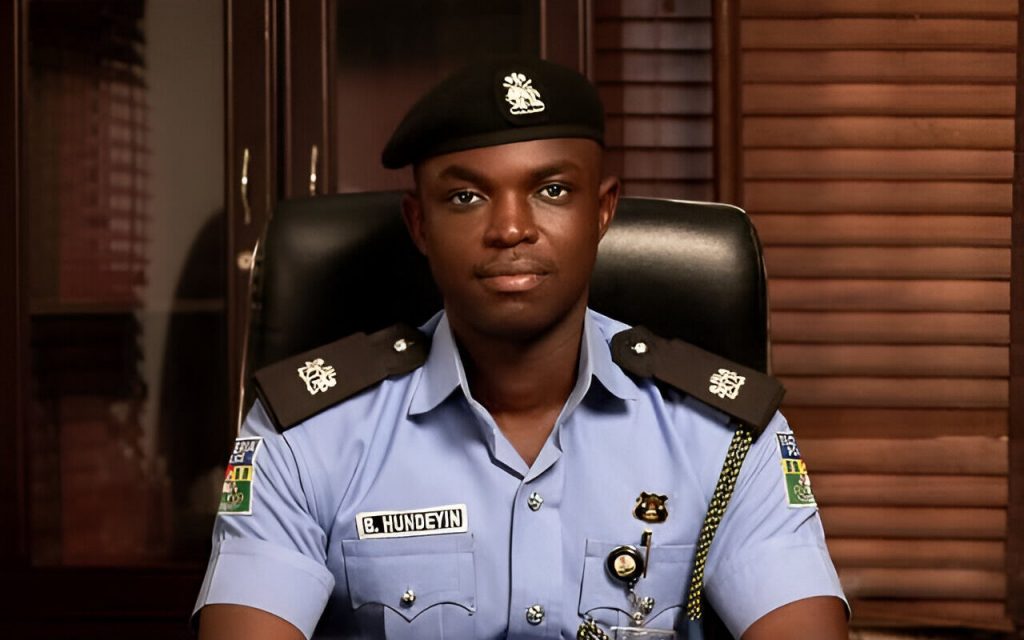 Police give explanation for arresting Sowore at Abuja court docket Police give explanation for arresting Sowore at Abuja court docket
