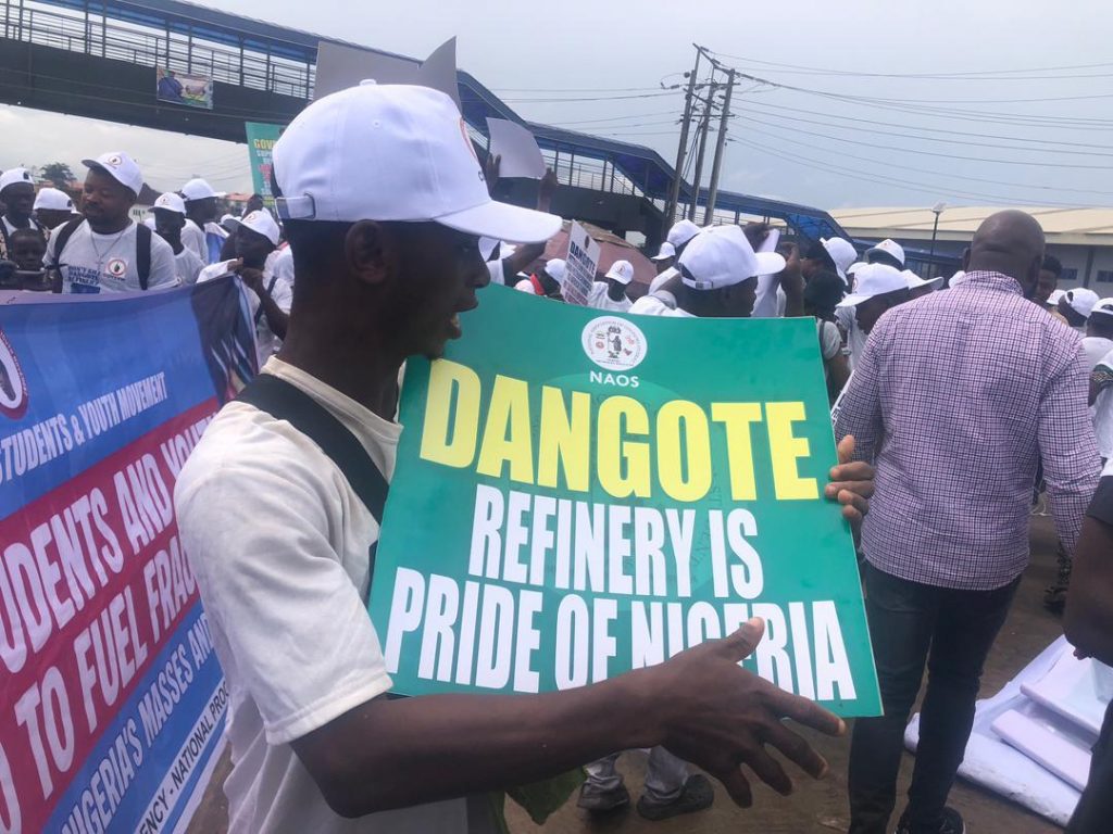 College students stage peaceable protest in Ibadan in help of Dangote Refinery
