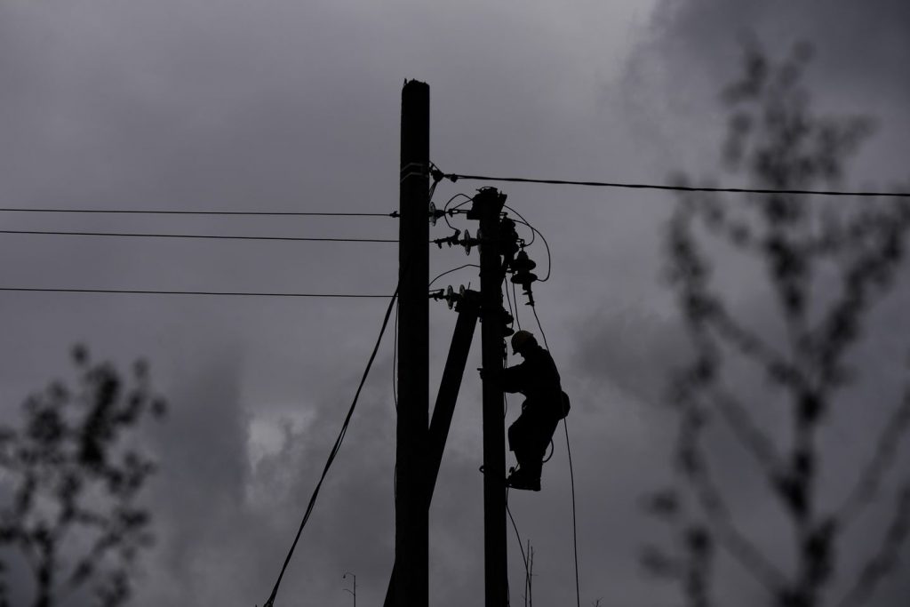 Russian assault on energy amenities kills electrical energy to hundreds in northern Ukraine Russian assault on energy amenities kills electrical energy to hundreds in northern Ukraine
