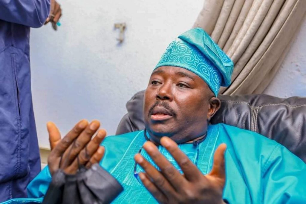 Household, aides have a good time Senator Alli on Ph.D achievement