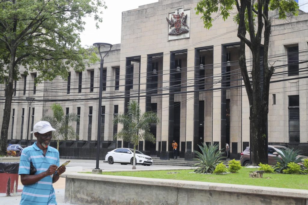 Embassy in Trinidad warns Individuals to keep away from authorities buildings amid US-Venezuela tensions Embassy in Trinidad warns Individuals to keep away from authorities buildings amid US-Venezuela tensions