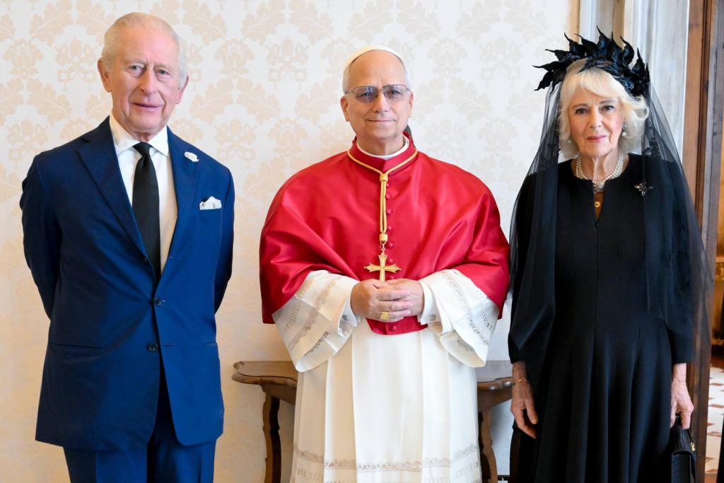 King Charles III and Queen Camilla pray with Pope Leo in historic step for church buildings King Charles III and Queen Camilla pray with Pope Leo in historic step for church buildings