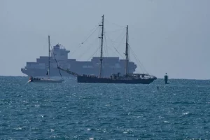 Israeli navy intercepts humanitarian flotilla ships in Gaza