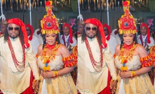 Eve Esin’s mom advises her to give up movie star life-style, bans her from the web following marriage Eve Esin’s mom advises her to give up movie star life-style, bans her from the web following marriage