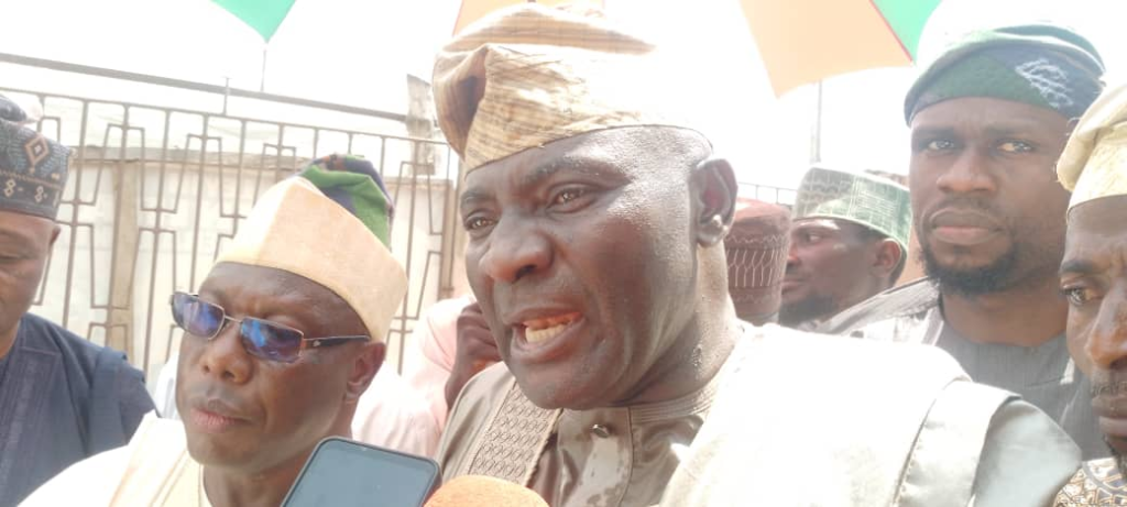 Former Kwara lawmaker, Saheed Popoola dumps APC for PDP Former Kwara lawmaker, Saheed Popoola dumps APC for PDP