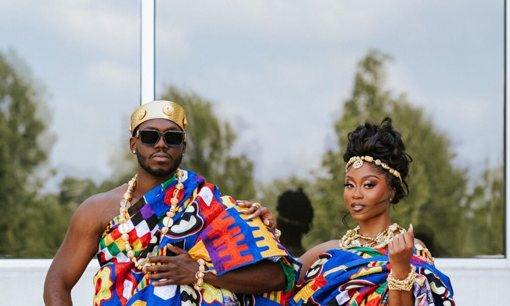 Delores and Kofi’s Ghanaian Wedding ceremony Video is Bursting with Love, Color & Tradition! Delores and Kofi’s Ghanaian Wedding ceremony Video is Bursting with Love, Color & Tradition!