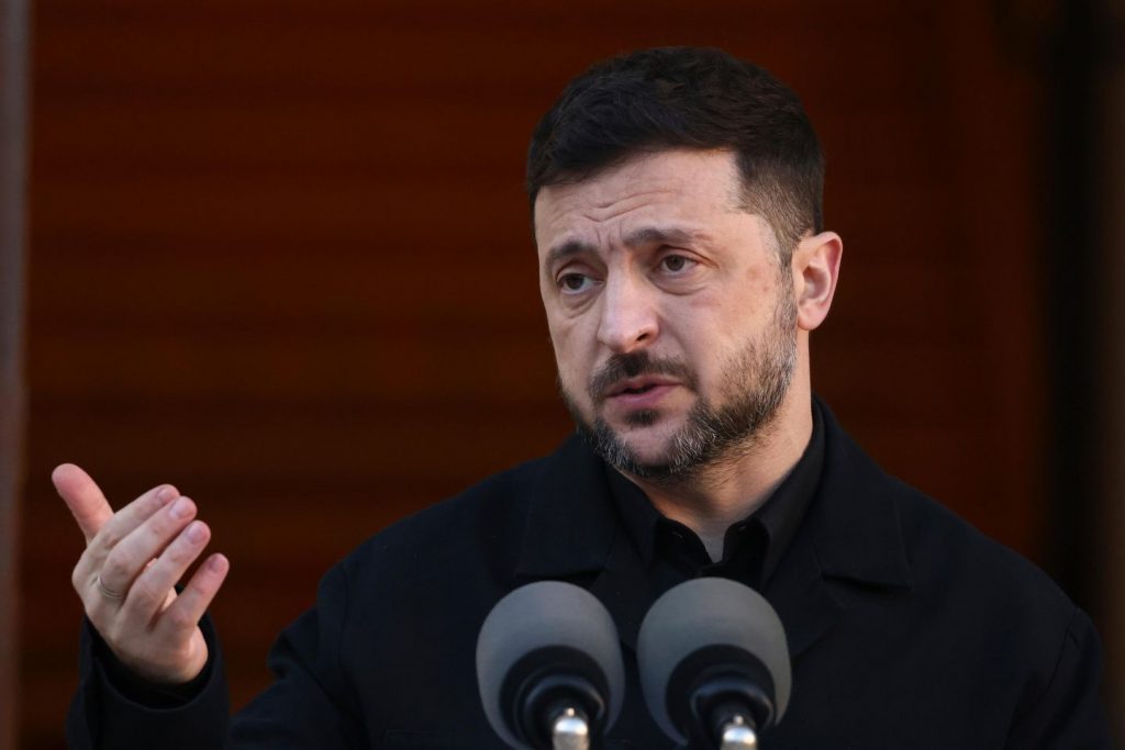 Zelenskyy heads to London for talks with European allies on peace plan and safety