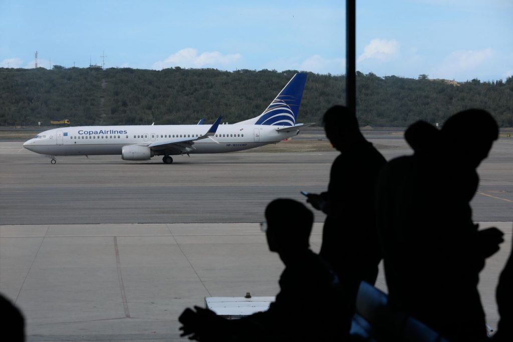 Venezuela to proceed accepting deported migrants regardless of Trump's airspace closure assertion Venezuela to proceed accepting deported migrants regardless of Trump's airspace closure assertion